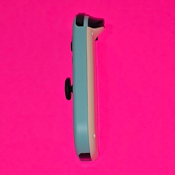 Nintendo Switch Animal Crossing New Horizons Joycon Pair Authentic w/Straps Exc - Picture 12 of 14